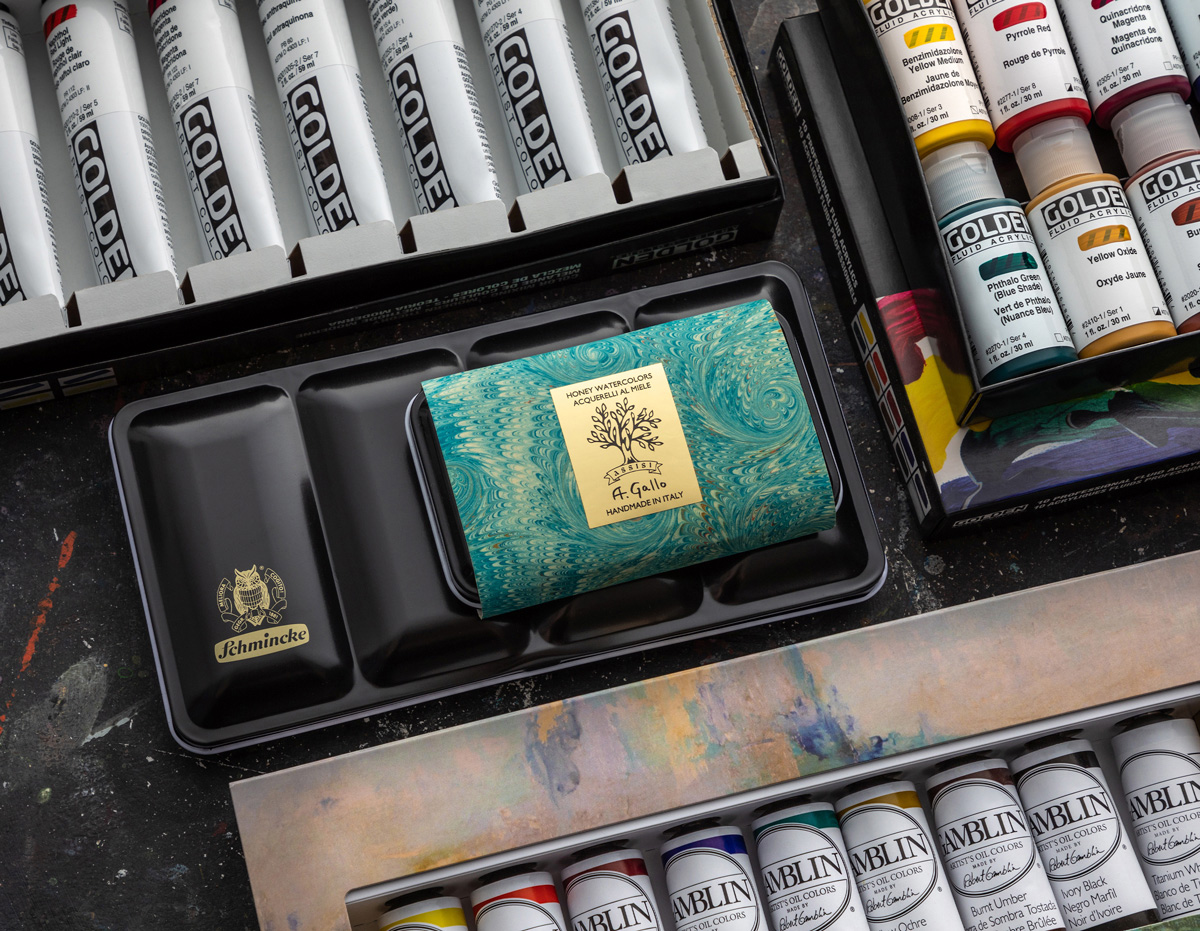 Art sets are a great way to try a new medium or brand, or to expand your collection. Sets can cover all the bases and make excellent gifts too.